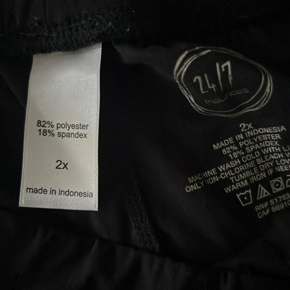 Maurice’s black leggings